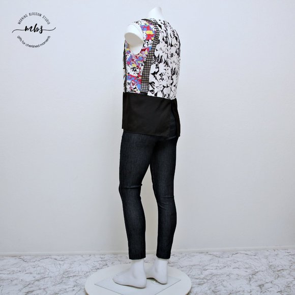 Elizabeth and James Silk Abstract Printed Sheer Side Round Neck Sleeveless Top - Picture 9 of 14